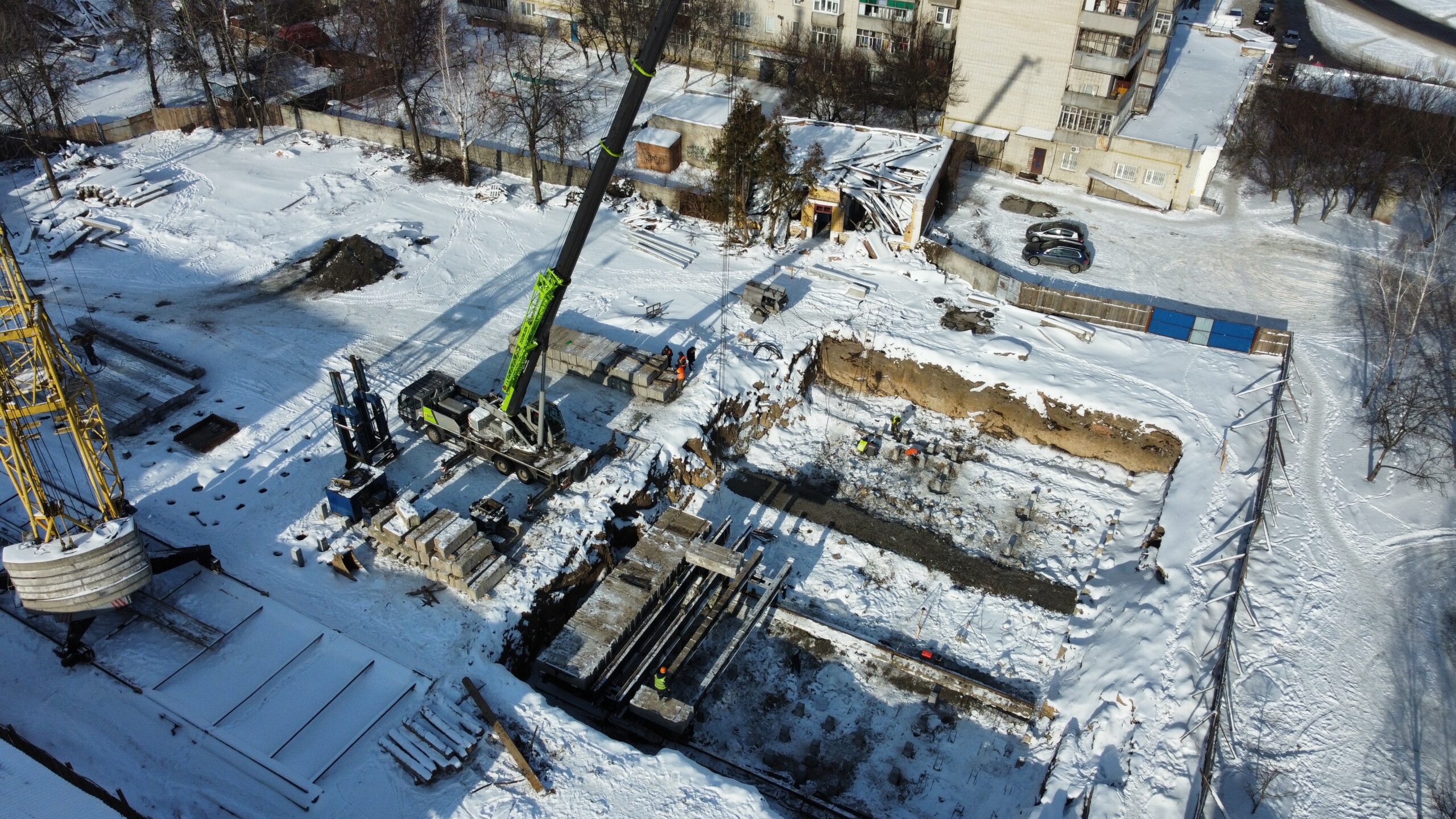 Січень 2022